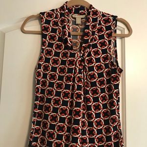 Banana Republic Sleveless Patterned Dress Shirt